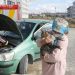 Otomobilden kedi kurtarma operasyonu